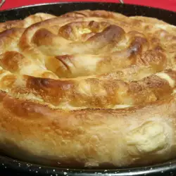 Filo Spiral Pie with cheese