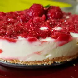 Raspberry Cheesecake with Cream Cheese