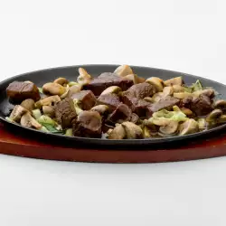 Pork with Mushrooms