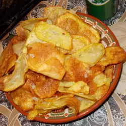 Homemade Chips with dill