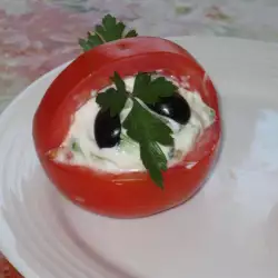 Stuffed Tomato with cream