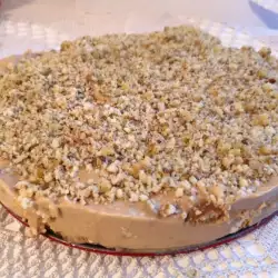 Starch Biscuit Cake with Walnuts