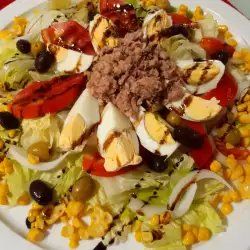 Salad with Corn and Olives