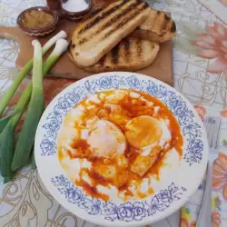 Sunny Side Up Eggs with garlic
