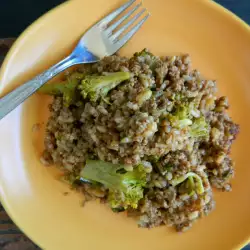 Thai Rice with Broccoli and Minced Meat