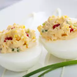 Stuffed Eggs with Ham and Cheese