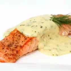 Salmon with Cream Sauce in Tin Foil