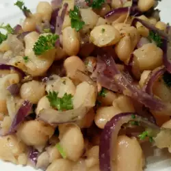 White Beans and Stewed Red Onion Garnish
