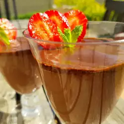 Lactose and Gluten-Free Chocolate Pudding