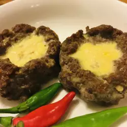 Oven-Baked Minced Meat Nests