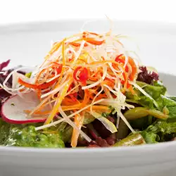 Vegetable Salad with radishes
