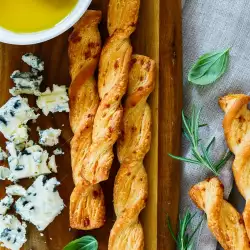 Puff Pastry Sticks with Cottage Cheese