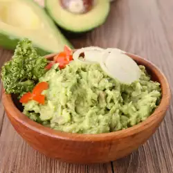 Vegetable Spread with avocados