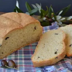 No Knead Bread with Olives