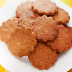 Cinnamon Gingerbread Cookies