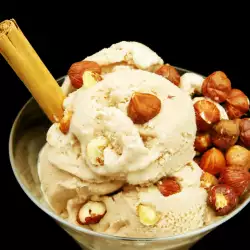 Ice Cream with Hazelnuts