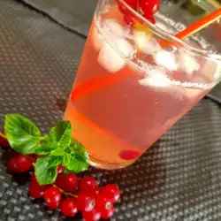 Fresh Juice with Strawberries