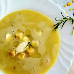 Vegetarian Soup with Cloves