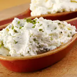 Starter with Cottage Cheese