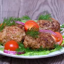 Pan-Fried Meatballs with Baking Soda