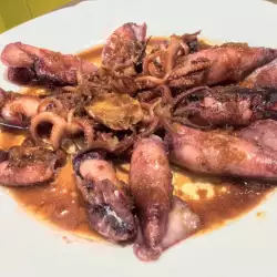 Pan-Fried Calamari with Onions