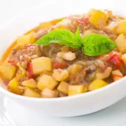 Pepper Stew with Carrots