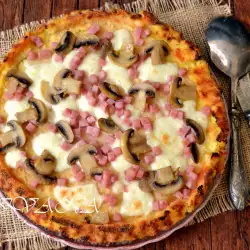 Mushroom Pizza with Mozzarella