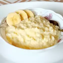 Porridge with Millet and Coconut Milk