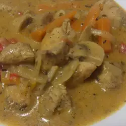 Chicken Kavarma with Cream and Vegetables