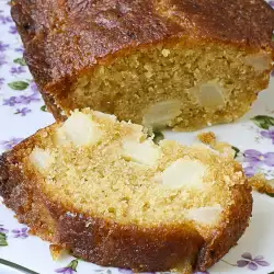 Pear Cake with Eggs