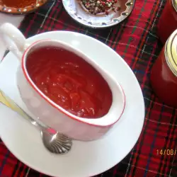 Homemade Ketchup with tomatoes