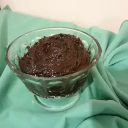 Cream with Chocolate Spread