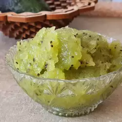 Dessert with Kiwi