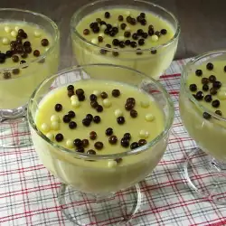 Egg-Free Pudding with White Chocolate
