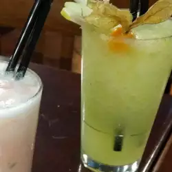 Cocktail with Apples
