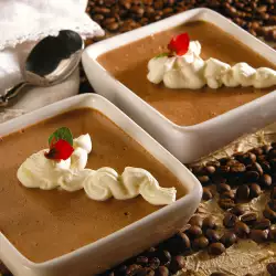 Chocolate Pudding with Cream