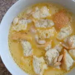 Creamy Pumpkin Soup with Potatoes
