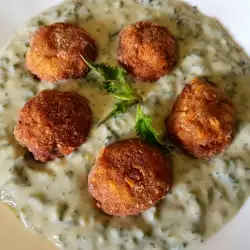 Meatballs with Sauce and Milk