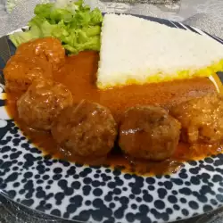 Meatballs with curry