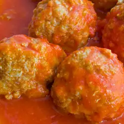 Meatballs with Sauce and Savory