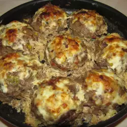 Meatballs with cloves