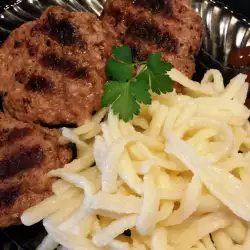 Grilled Meatballs with Onions