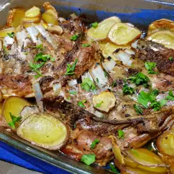 Potatoes with Meat and Ginger