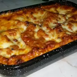 Lasagna with onions