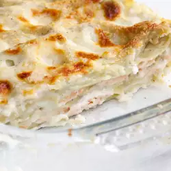 Lasagna with olives