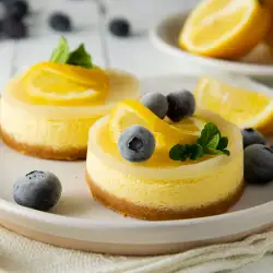 Easy Mini Lemon Cheesecakes