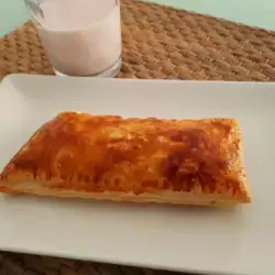 Savory puff pastry with Eggs