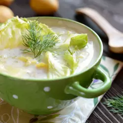 Lettuce, Spring Onions and Dill Soup