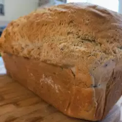 Spelt Bread with Butter