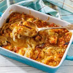 French Onion Gratin with Golden Cheese